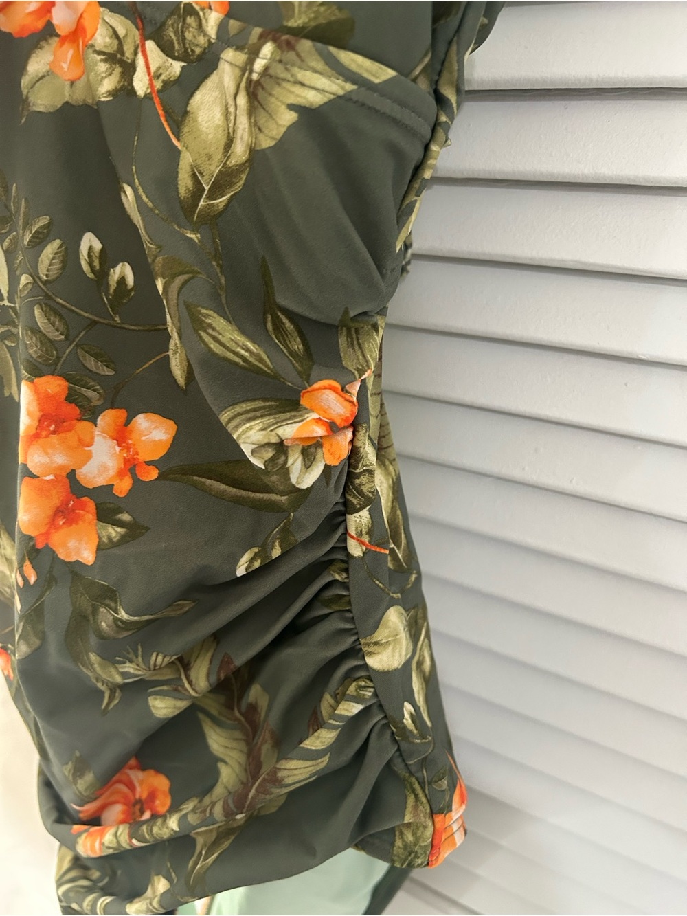 Cupshe Olive Green Tropical Floral One-Piece Swimsuit with Orange Blooms - Picture 7 of 11